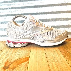 ReeBok Women’s DMX Silver/White Athletic Shoes